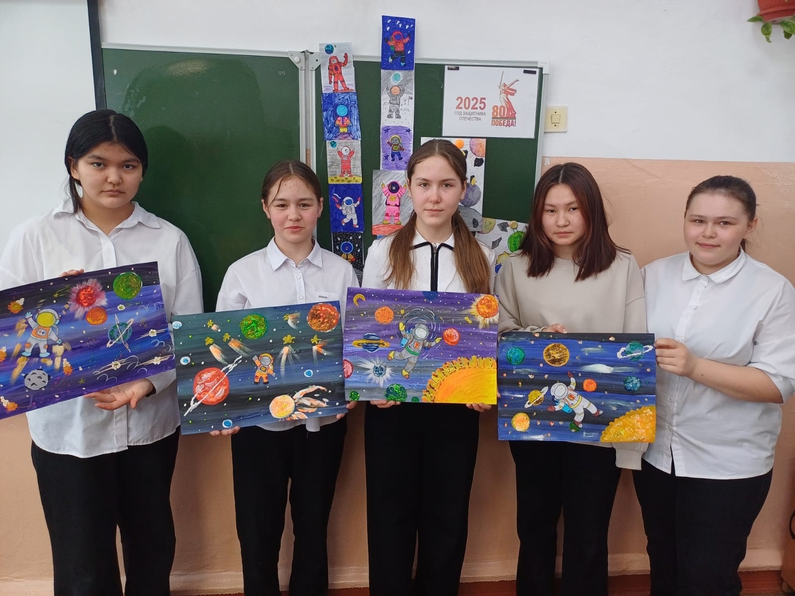 Ребята нашей школы отметили День космонавтики по-особенному..